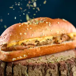 Veinwa Grilled Chicken Sandwich